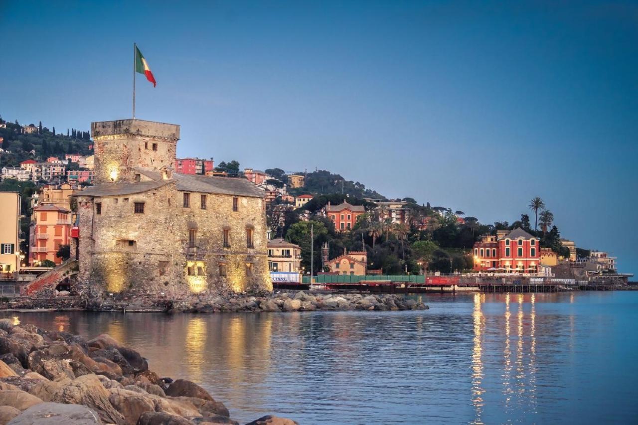 RAGGIO DI SOLE - pool, tennis, parking, sea view&quiet Rapallo Exterior foto